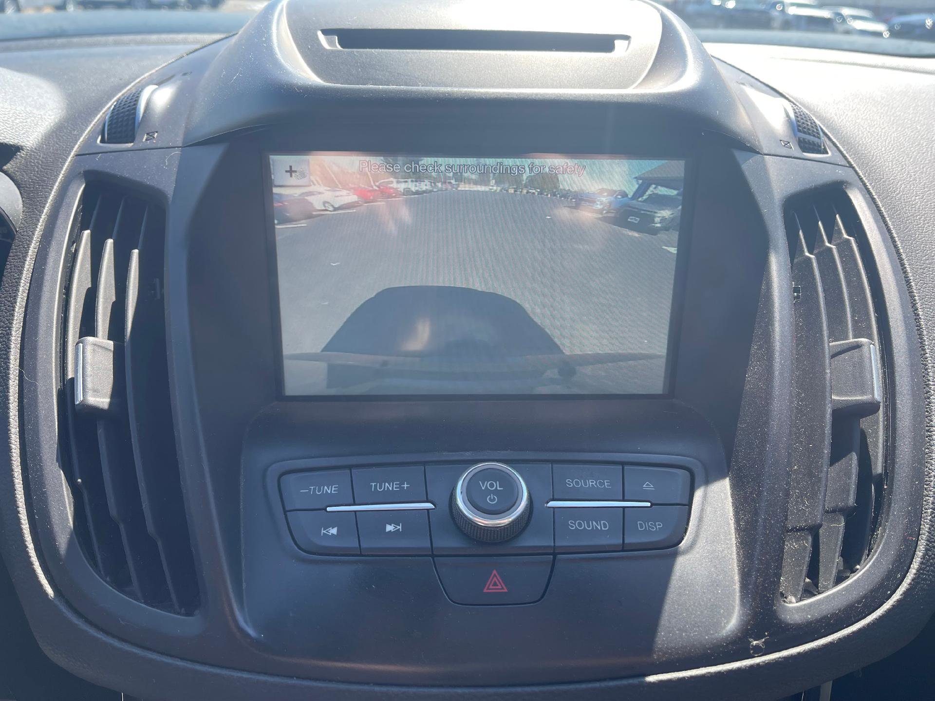 Used 2018 Ford Escape SE w/ SE Sport Appearance Package image 13