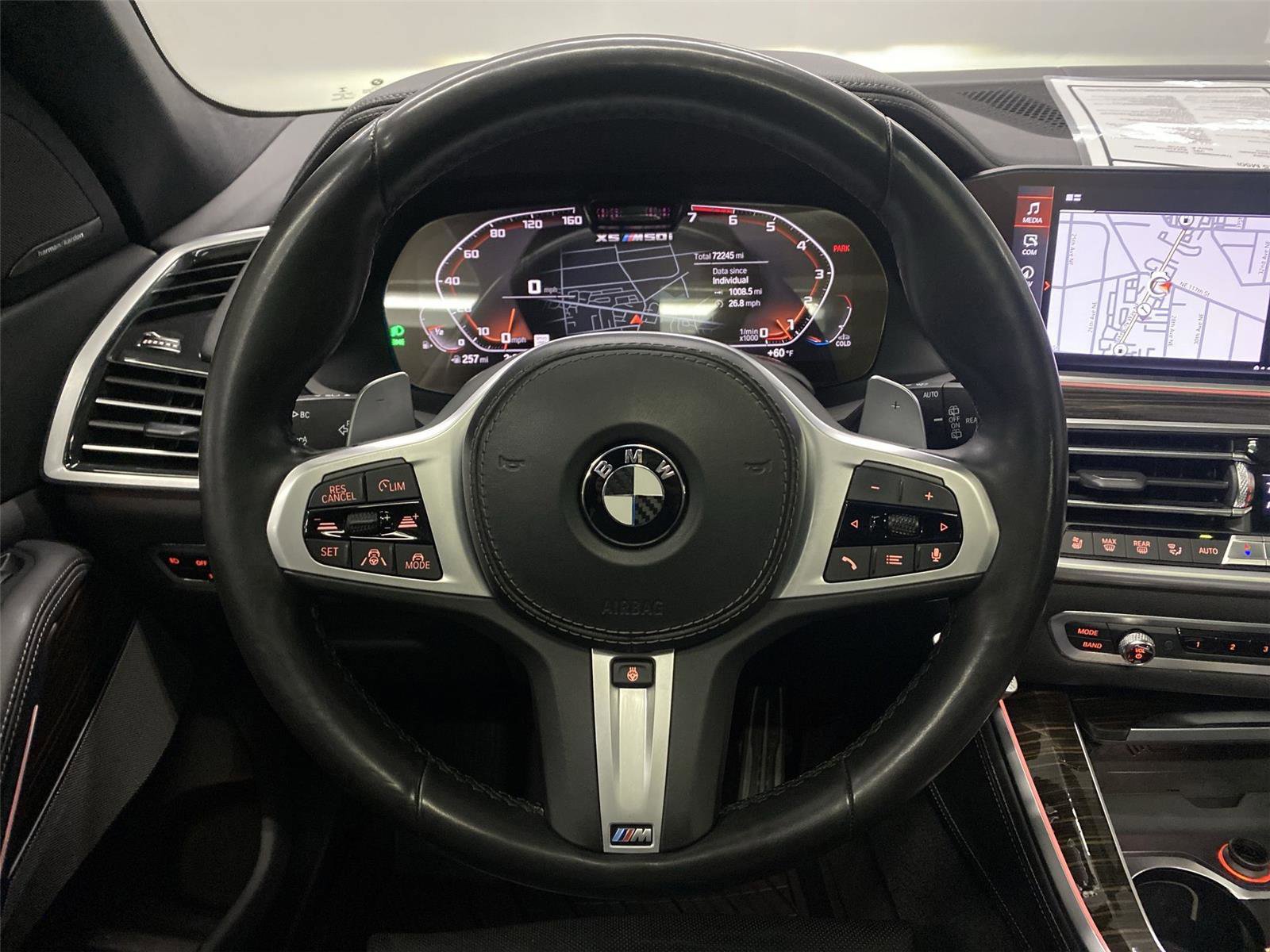 Used 2020 BMW X5 M50i w/ Executive Package image 15