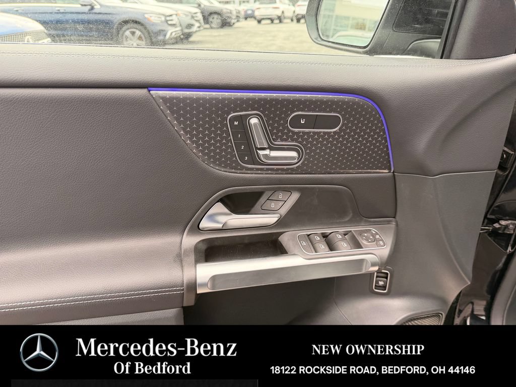 New 2026 Mercedes-Benz GLB 250 4MATIC image 8
