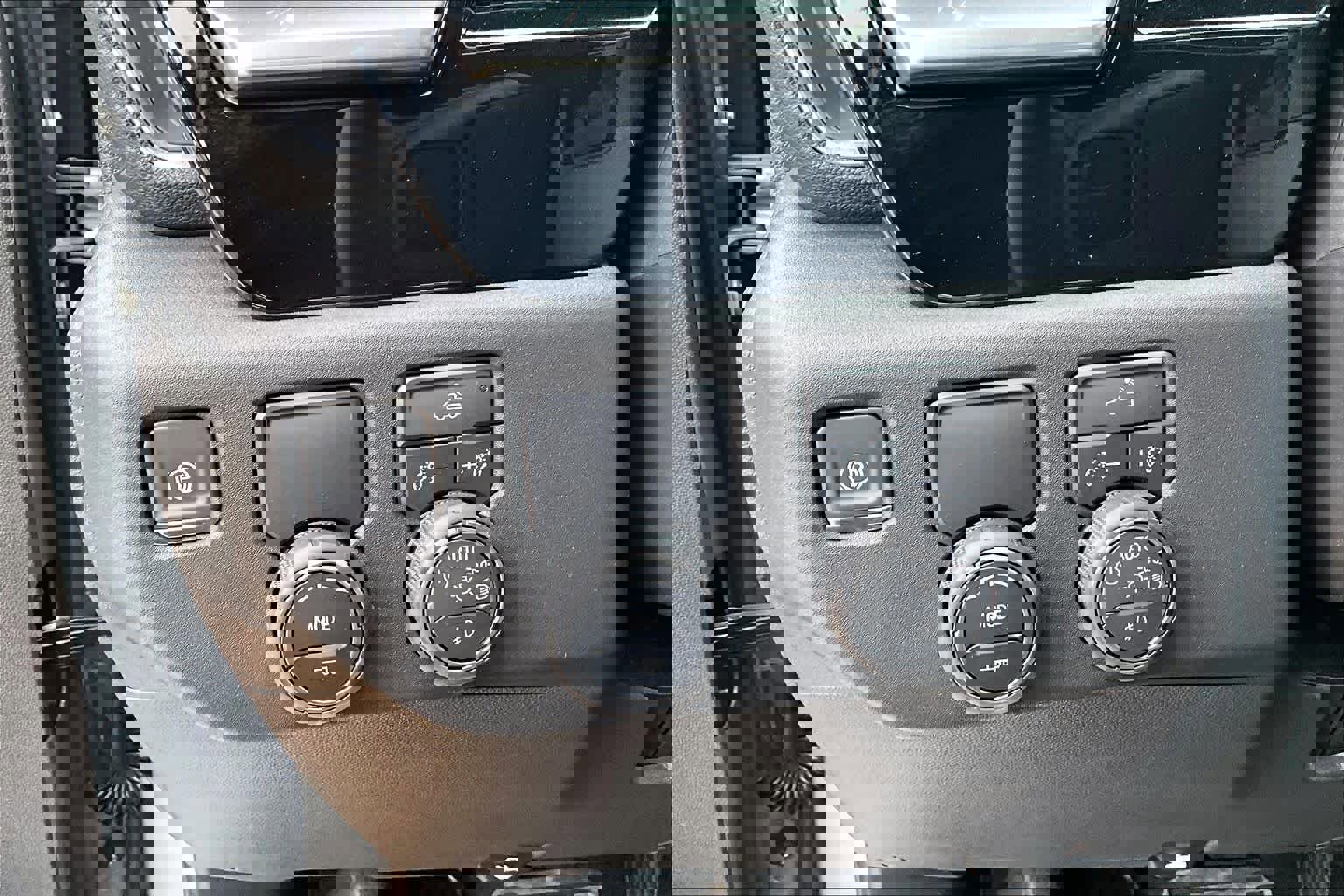 New 2026 Chevrolet Silverado 1500 RST w/ LPO, Dark Essentials Package image 17