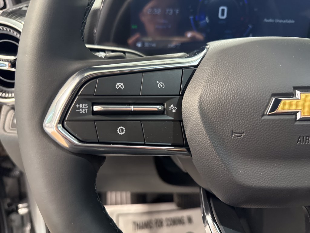 New 2027 Chevrolet Equinox LT w/ Convenience Package II AWD/4WD image 4