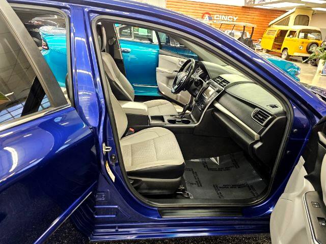 Used 2015 Toyota Camry SE FWD image 27