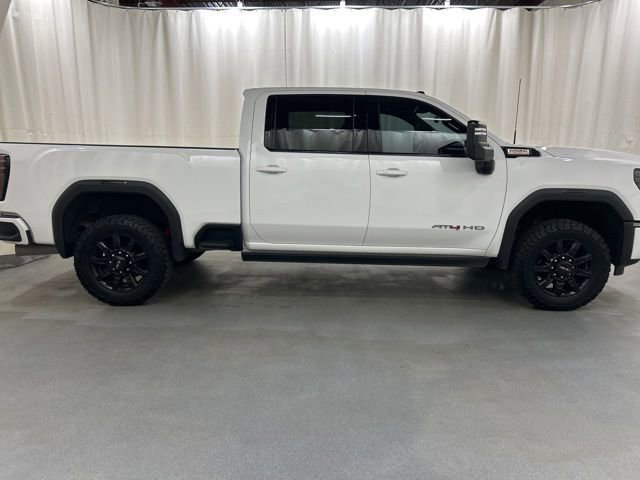 Used 2024 GMC Sierra 2500 AT4 w/ AT4 Premium Plus Package AWD/4WD image 6