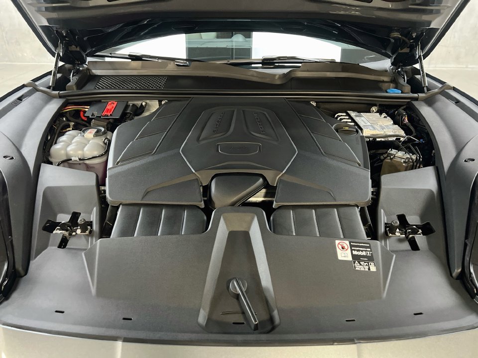 New 2026 Porsche Cayenne AWD/4WD image 32