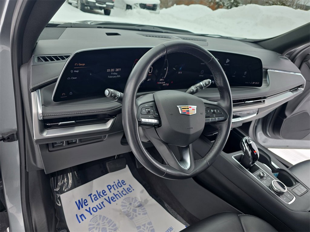Certified 2024 Cadillac XT4 Premium Luxury image 16