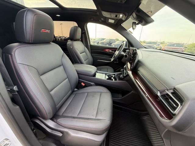 Used 2025 Chevrolet Traverse Z71 w/ Driver Confidence Package image 36