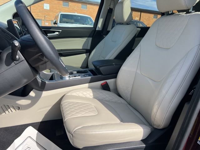 Certified 2024 Ford Edge Titanium image 20