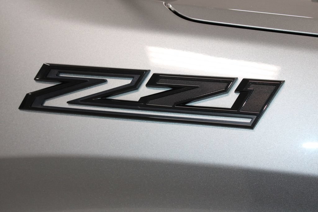 Used 2023 Chevrolet Silverado 1500 LTZ AWD/4WD image 12