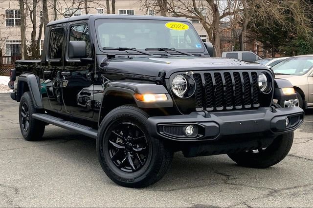 Used 2022 Jeep Gladiator Sport