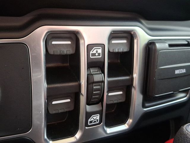 Used 2023 Jeep Wrangler Unlimited Sport AWD/4WD image 25