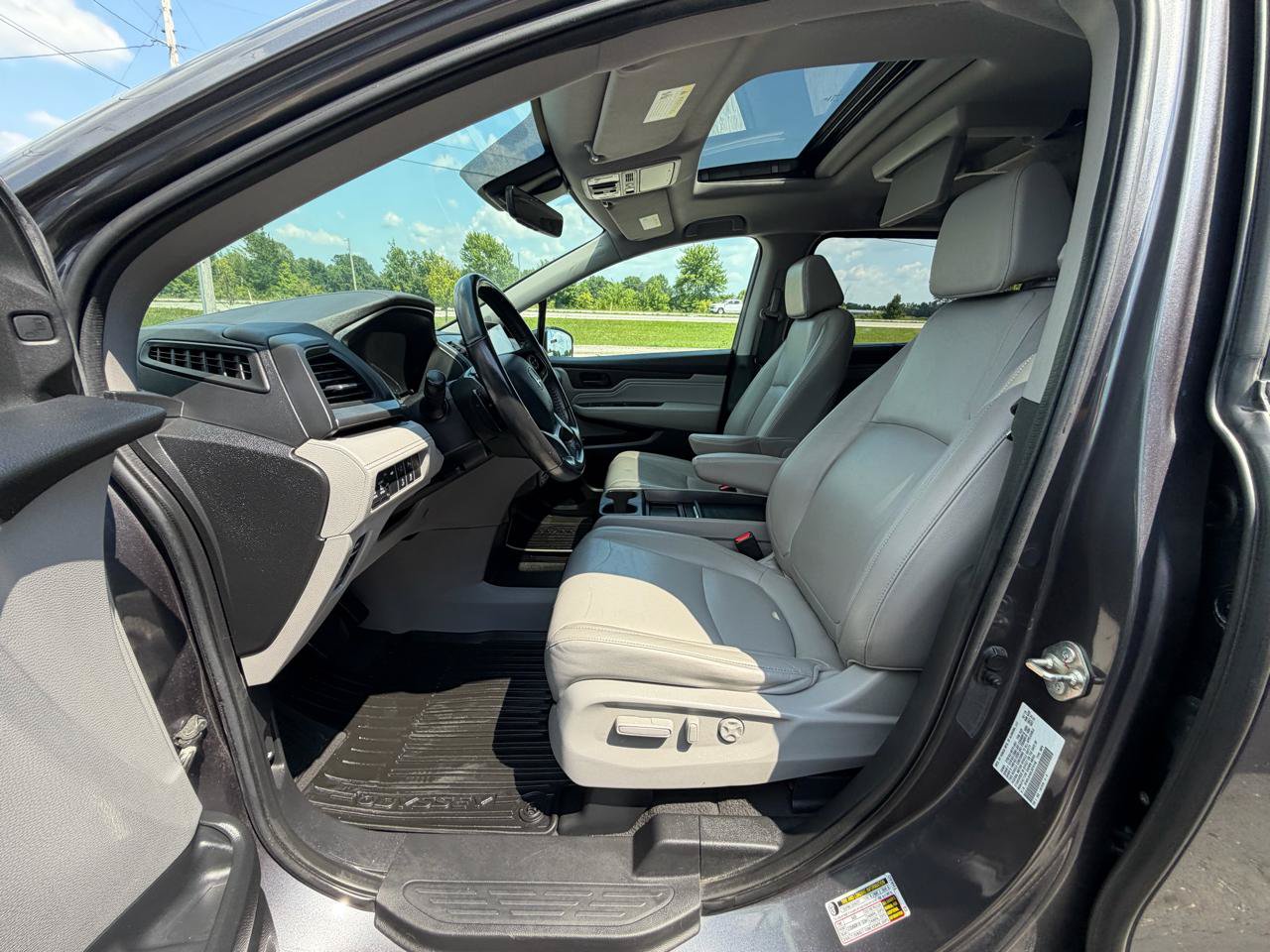 Used 2020 Honda Odyssey Touring image 11
