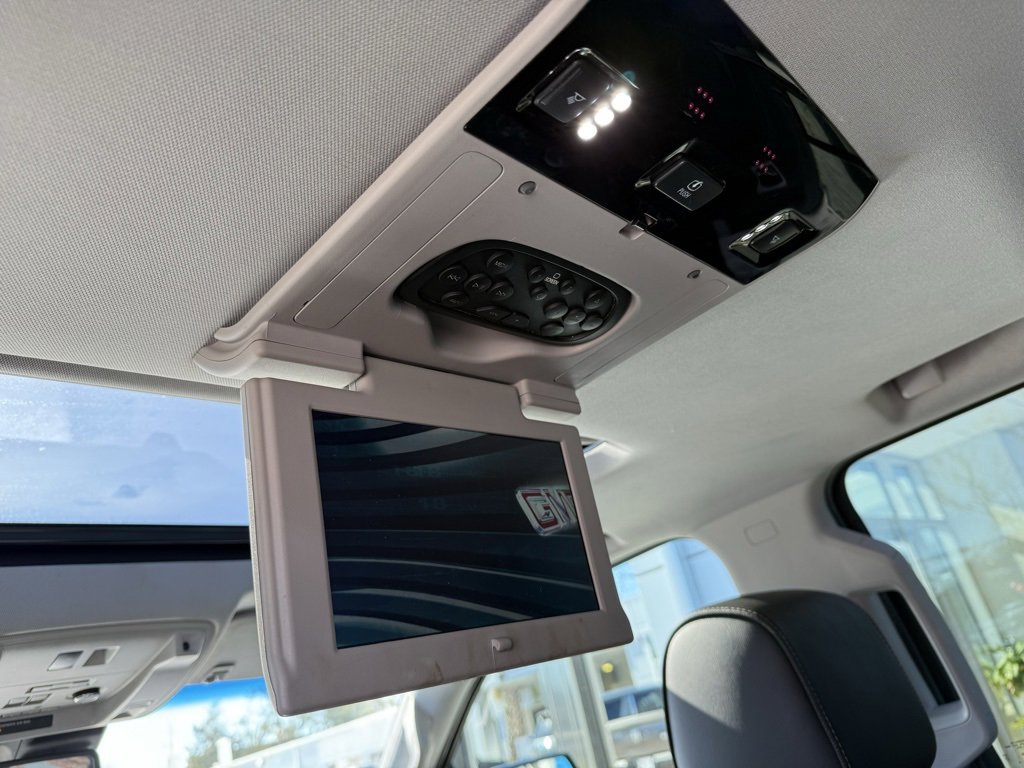 Certified 2018 GMC Yukon Denali w/ Denali Ultimate Package image 34