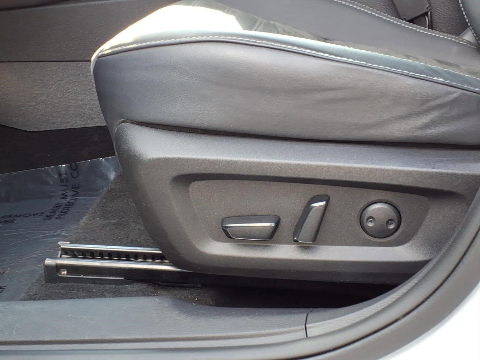 Used 2025 Mitsubishi Outlander SE AWD/4WD image 17