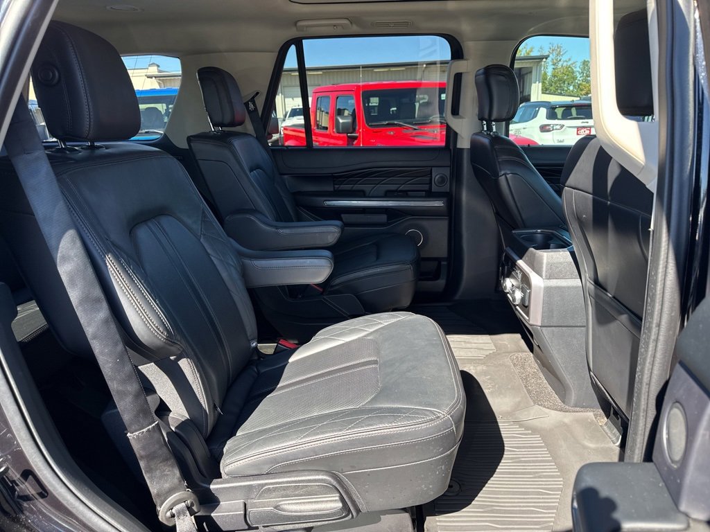 Used 2020 Ford Expedition Platinum image 22