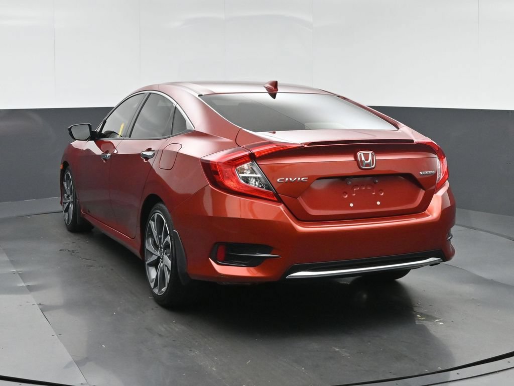 Used 2019 Honda Civic Touring image 5