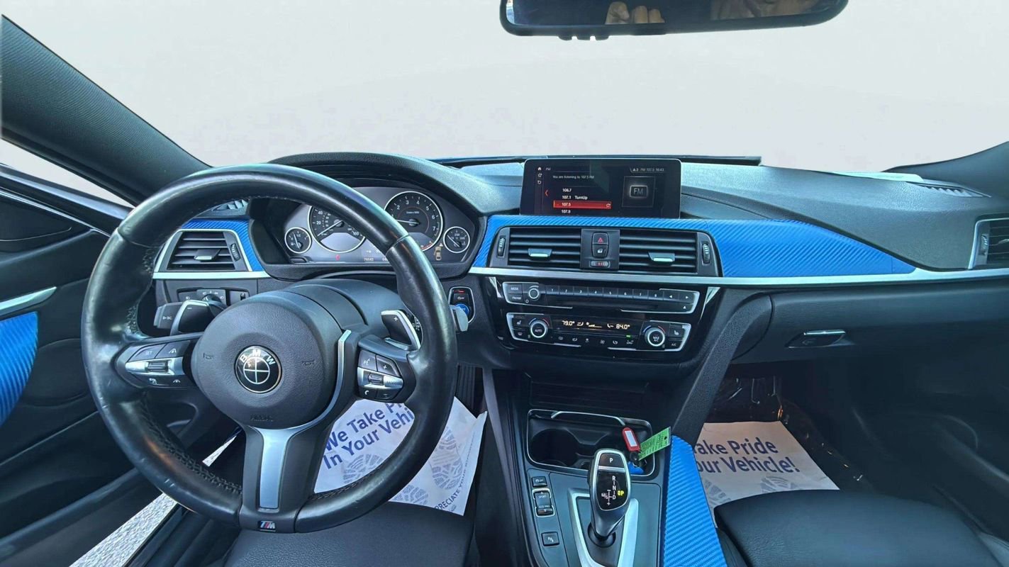 Used 2020 BMW 430i w/ M Sport Package image 9