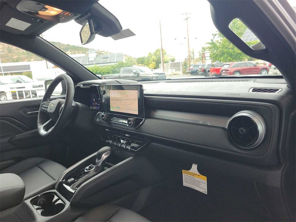 New 2024 Chevrolet Colorado LT w/ LT Convenience Package III image 28