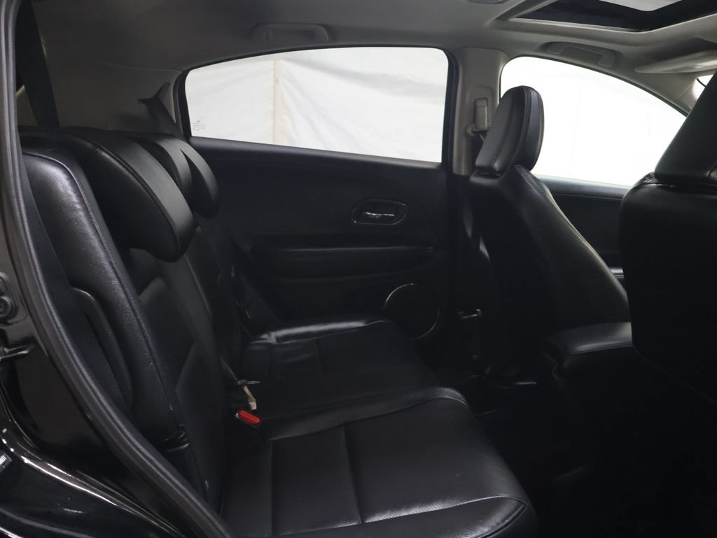 Used 2019 Honda HR-V EX-L image 12