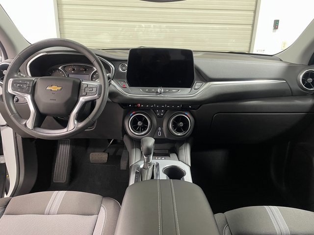 Used 2023 Chevrolet Blazer LT w/ Convenience Package image 13