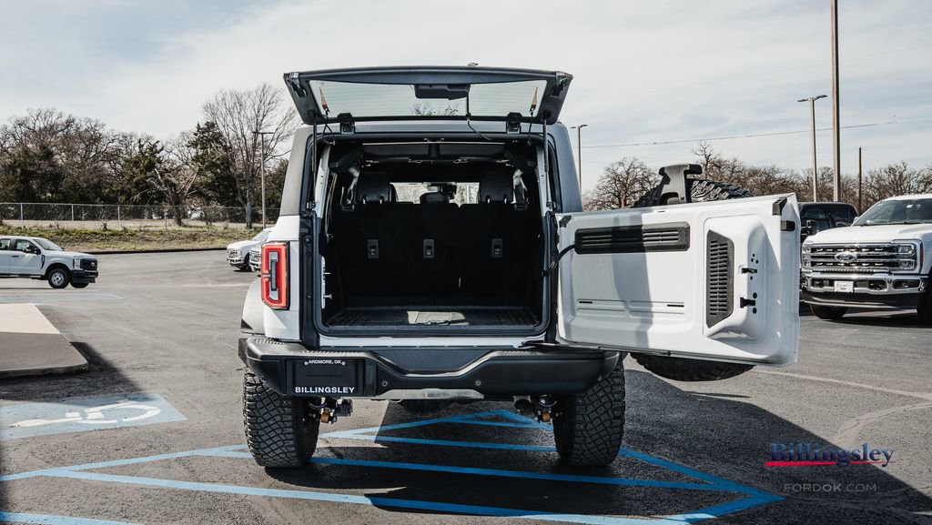 Certified 2023 Ford Bronco Badlands image 8