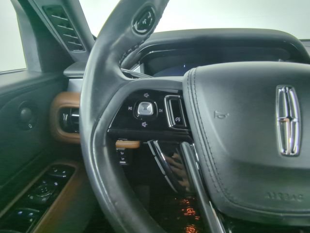 Used 2020 Lincoln Aviator Reserve w/ Elements Package Plus AWD/4WD image 26