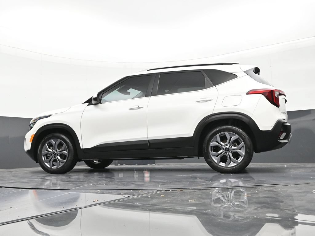 Used 2024 Kia Seltos S FWD image 21