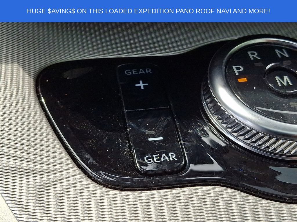 Used 2025 Ford Expedition Active AWD/4WD image 25