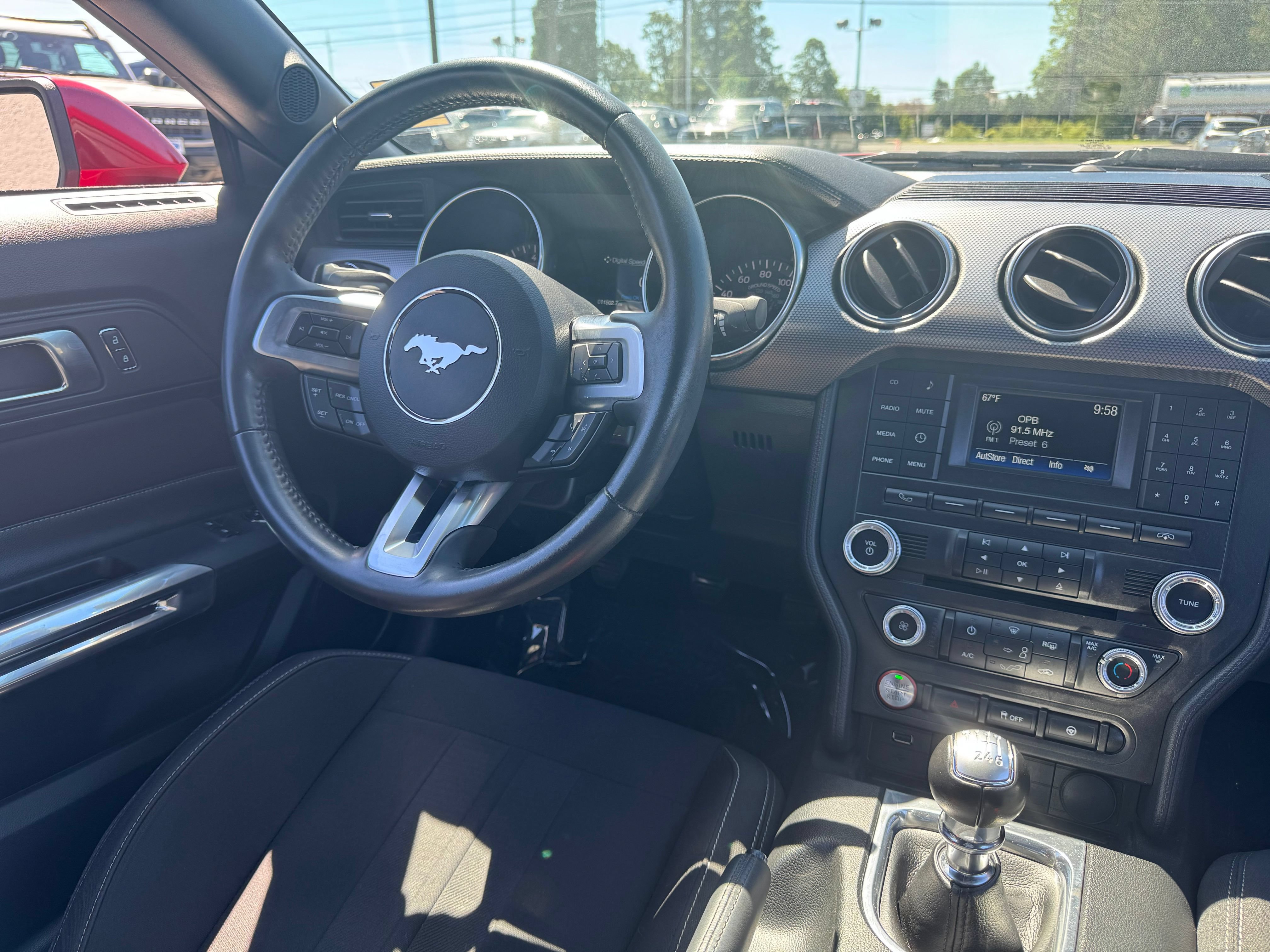 Used 2018 Ford Mustang GT RWD image 29