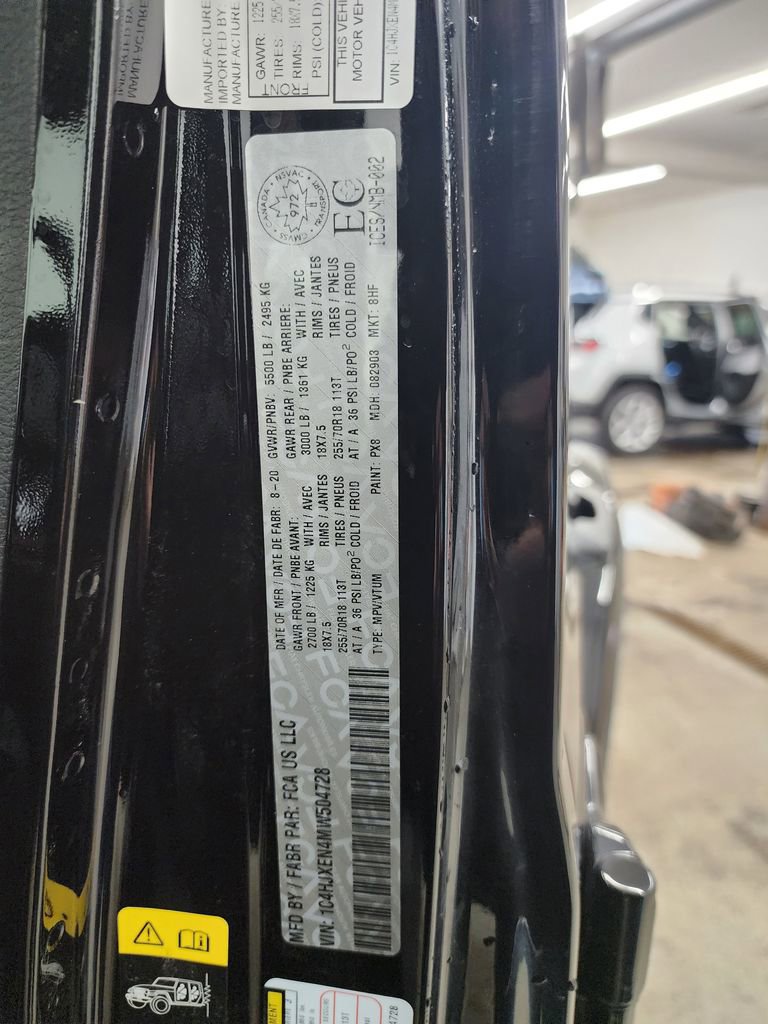 Used 2021 Jeep Wrangler Unlimited Sahara image 40