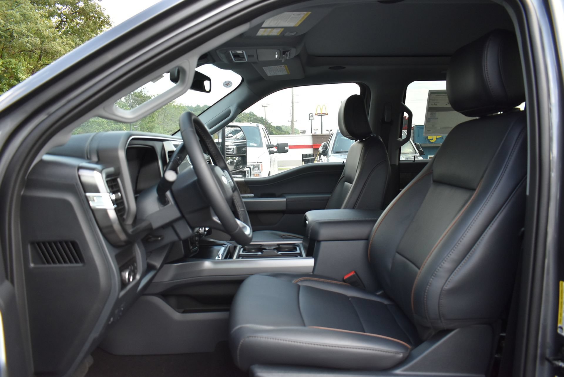 New 2026 Ford F250 Lariat w/ Lariat Ultimate Package AWD/4WD image 16