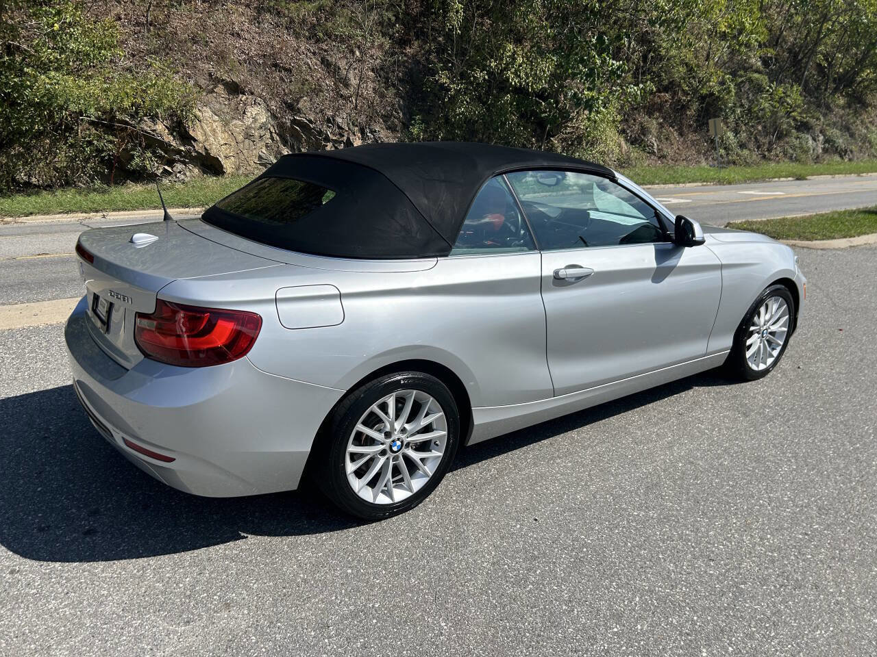 Used 2016 BMW 228i Convertible image 14
