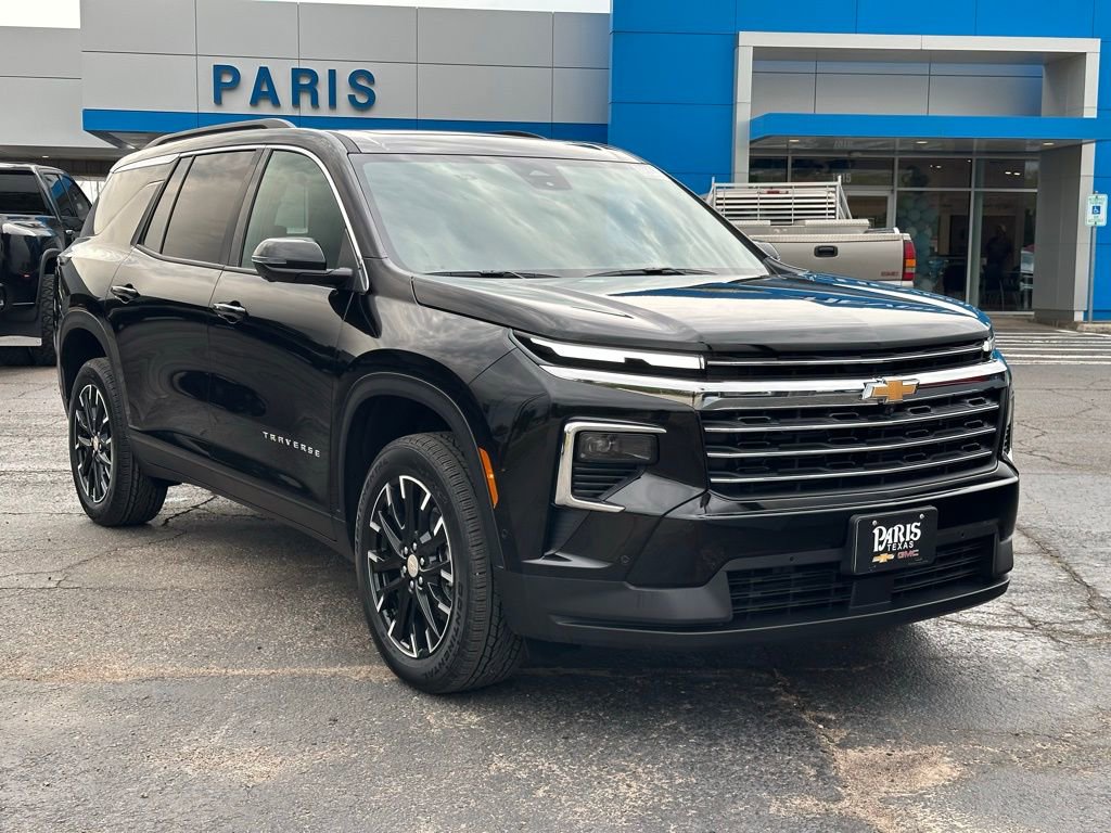 New 2026 Chevrolet Traverse LT w/ Enhanced Driving Package FWD image 2