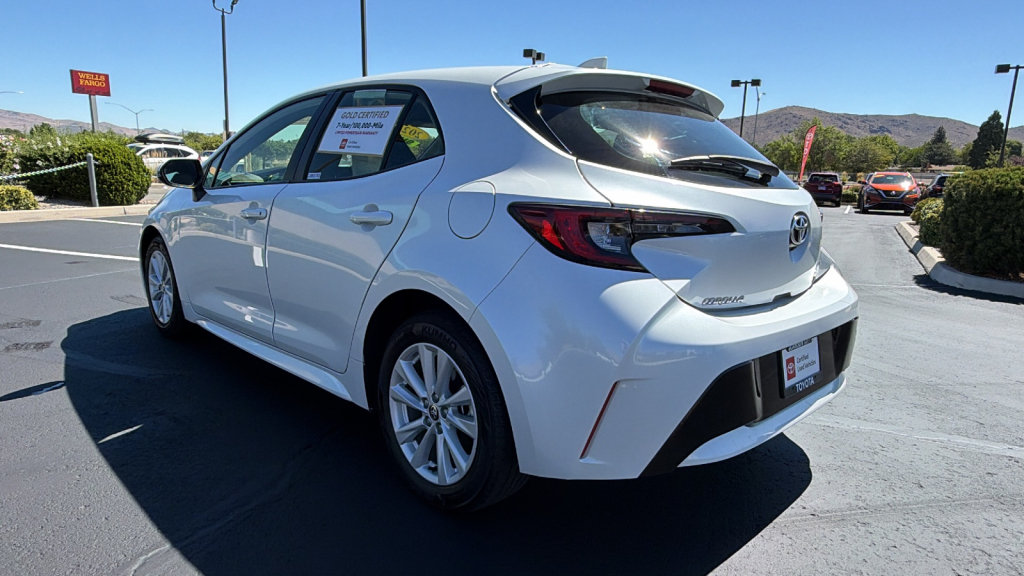 Certified 2024 Toyota Corolla SE FWD image 5