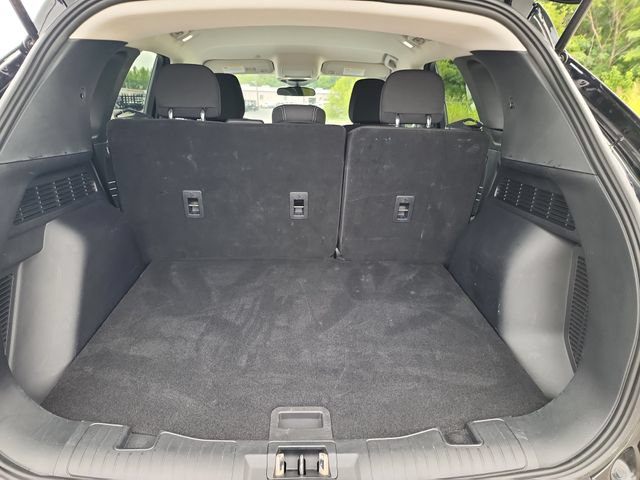 Used 2025 Ford Escape Active AWD/4WD image 21