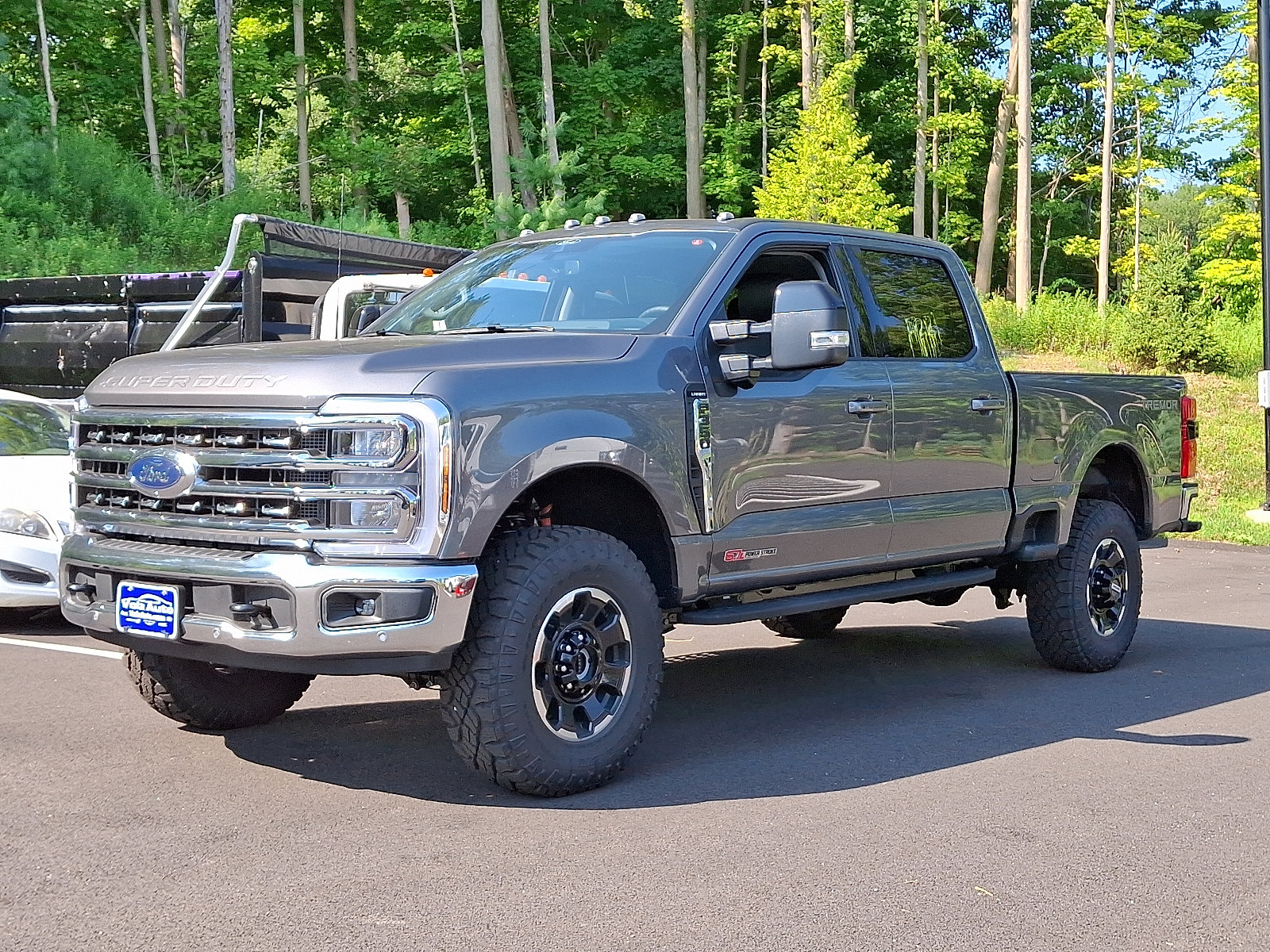 New 2025 Ford F350 Lariat w/ Lariat Ultimate Package image 2