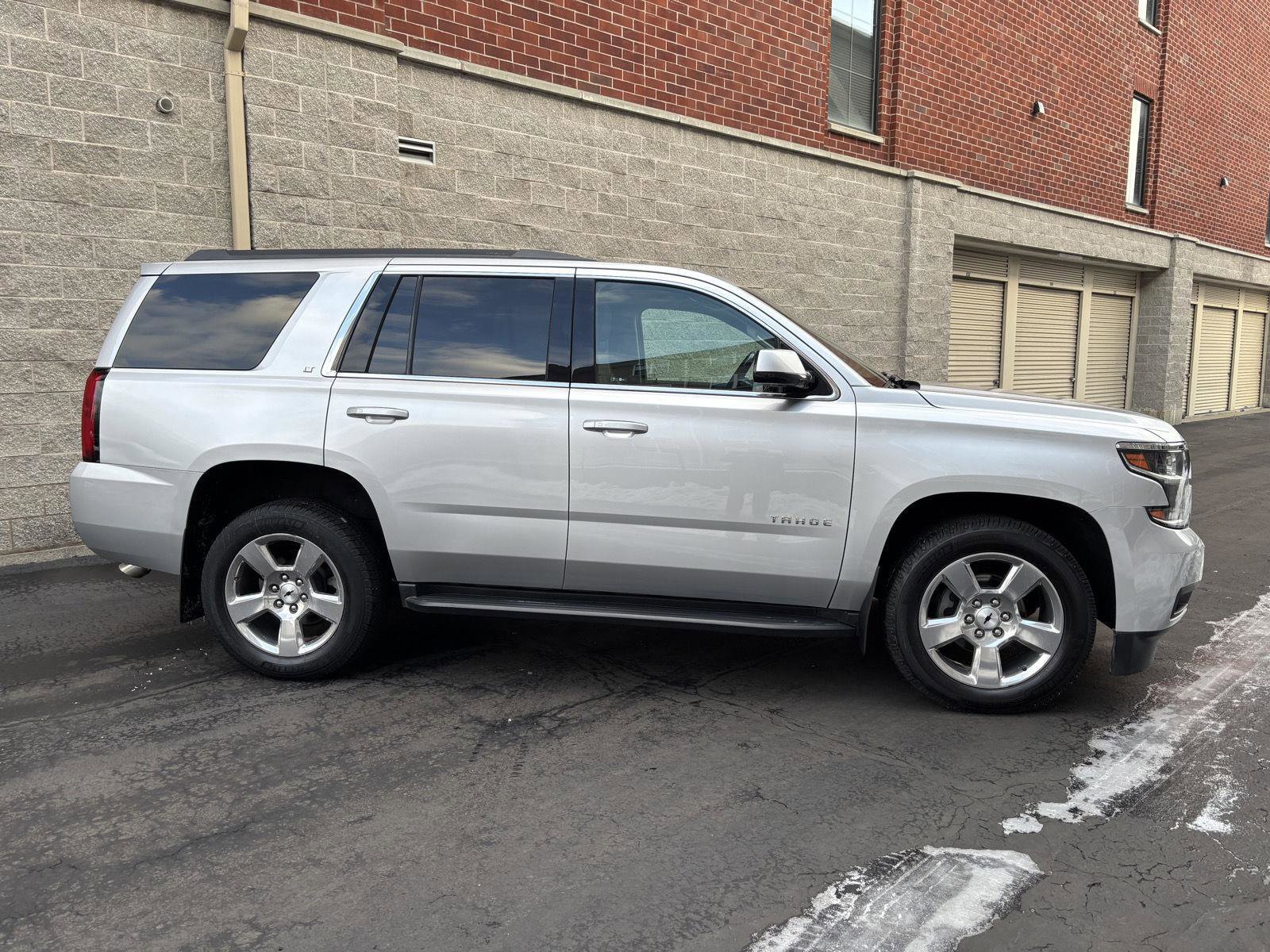 Used 2018 Chevrolet Tahoe LT w/ Luxury Package image 2