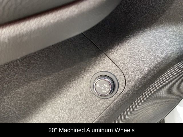 Used 2021 GMC Acadia SLT w/ Elevation Edition image 24