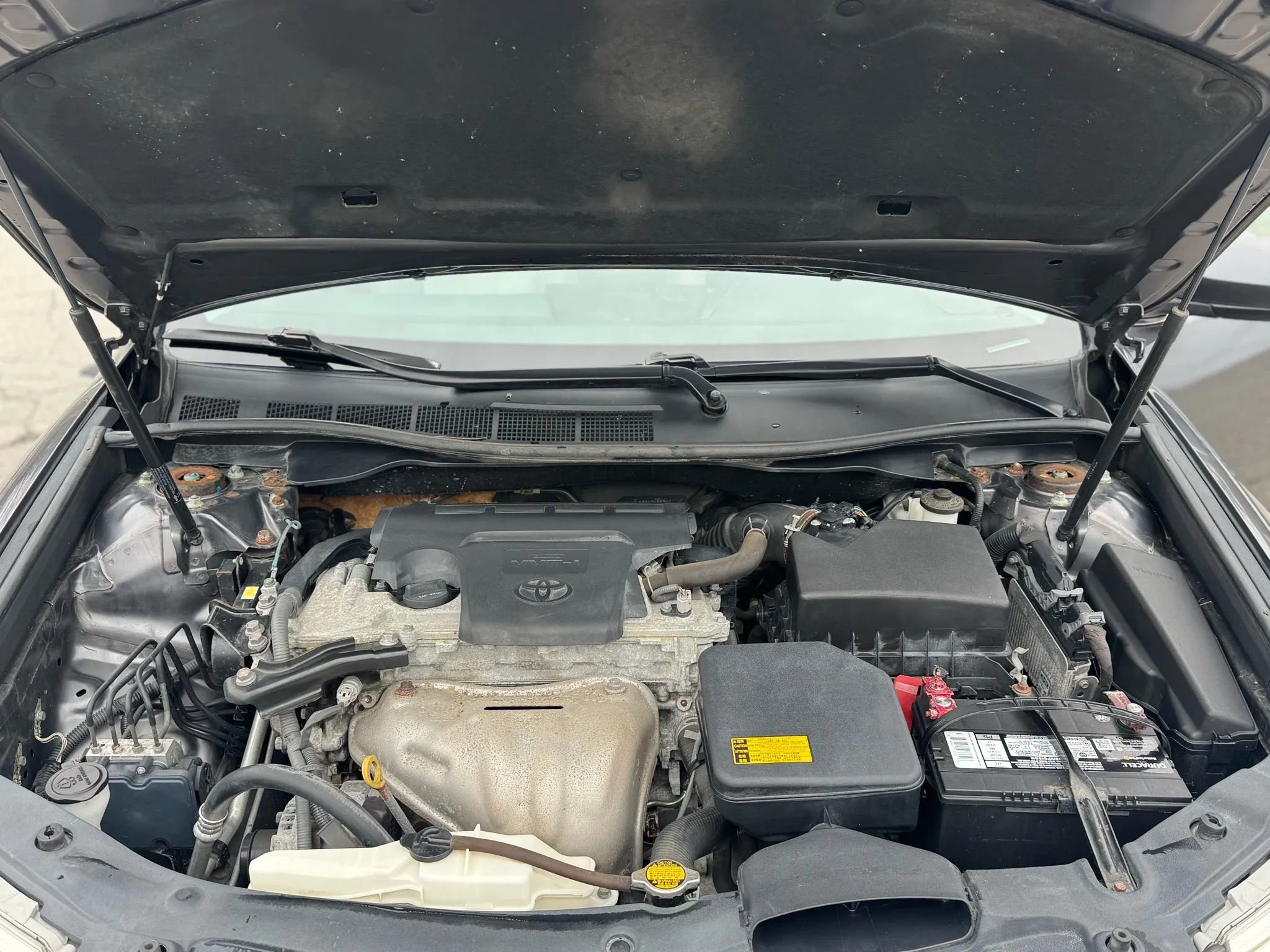 Used 2014 Toyota Camry XLE w/ Leather Package FWD image 16