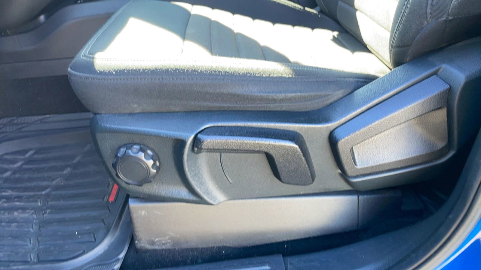 Used 2020 Ford Ranger XLT w/ Equipment Group 301A Mid RWD image 17