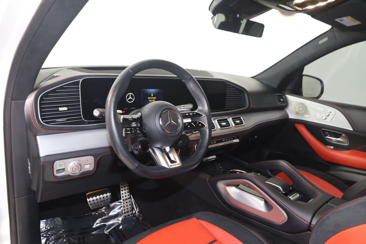 Used 2025 Mercedes-Benz GLE 63 AMG S w/ AMG Night Package image 34
