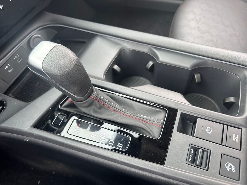 New 2026 Nissan Sentra SR w/ SR Premium Package FWD image 19