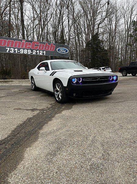 Used 2015 Dodge Challenger SXT Plus image 1
