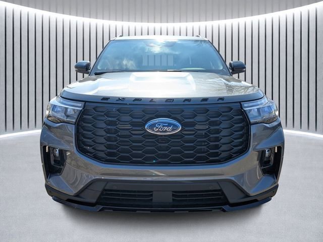 New 2026 Ford Explorer ST-Line w/ ST-Line Street Pack AWD/4WD image 9