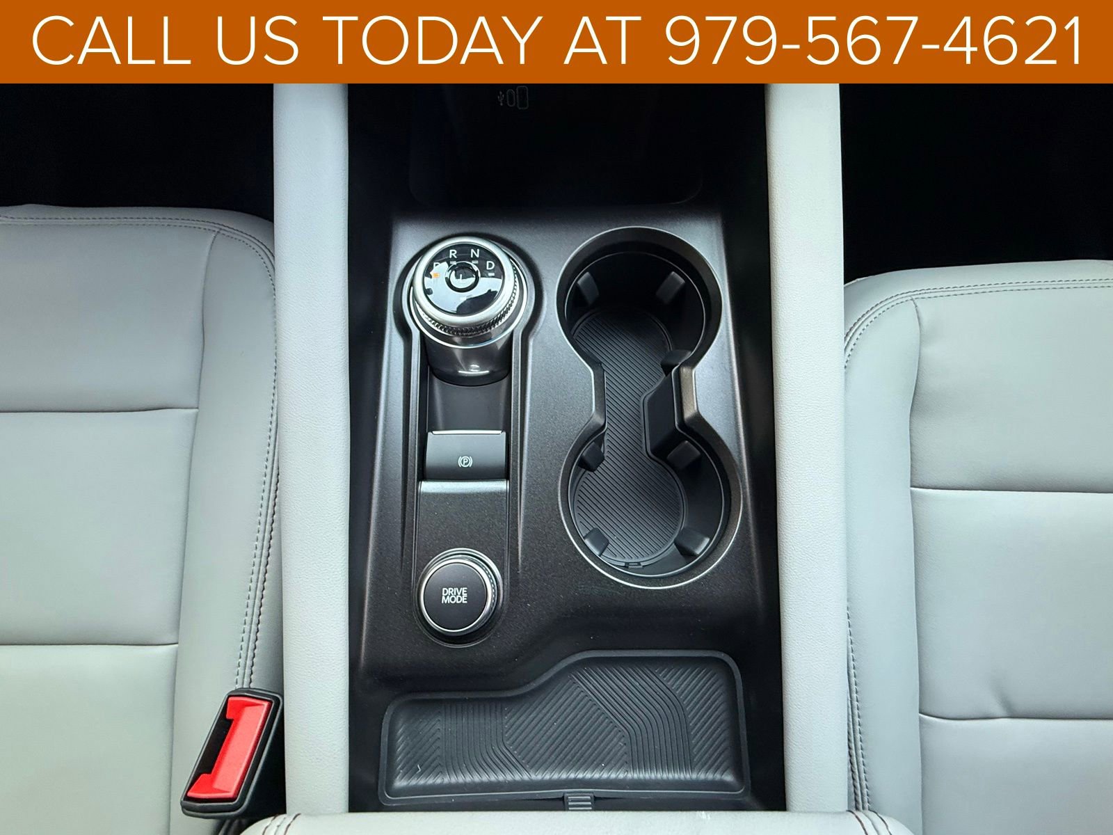 New 2026 Ford Explorer Active image 22