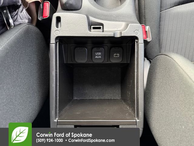 Used 2014 MAZDA MAZDA3 i Sport image 27