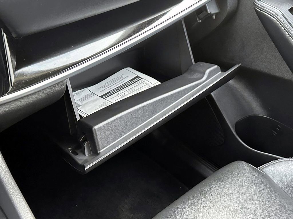 Certified 2025 Nissan Rogue SL w/ Tech Package image 35