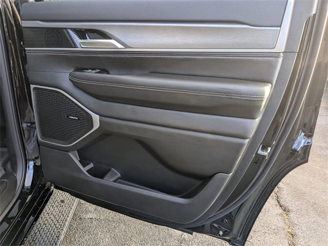 New 2025 Jeep Wagoneer Series II image 32