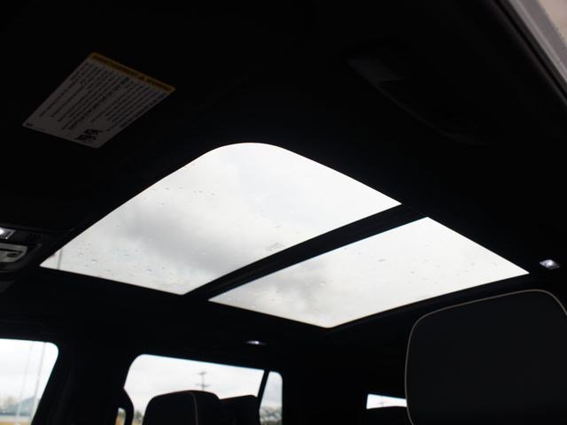 New 2026 Chevrolet Tahoe Premier image 3