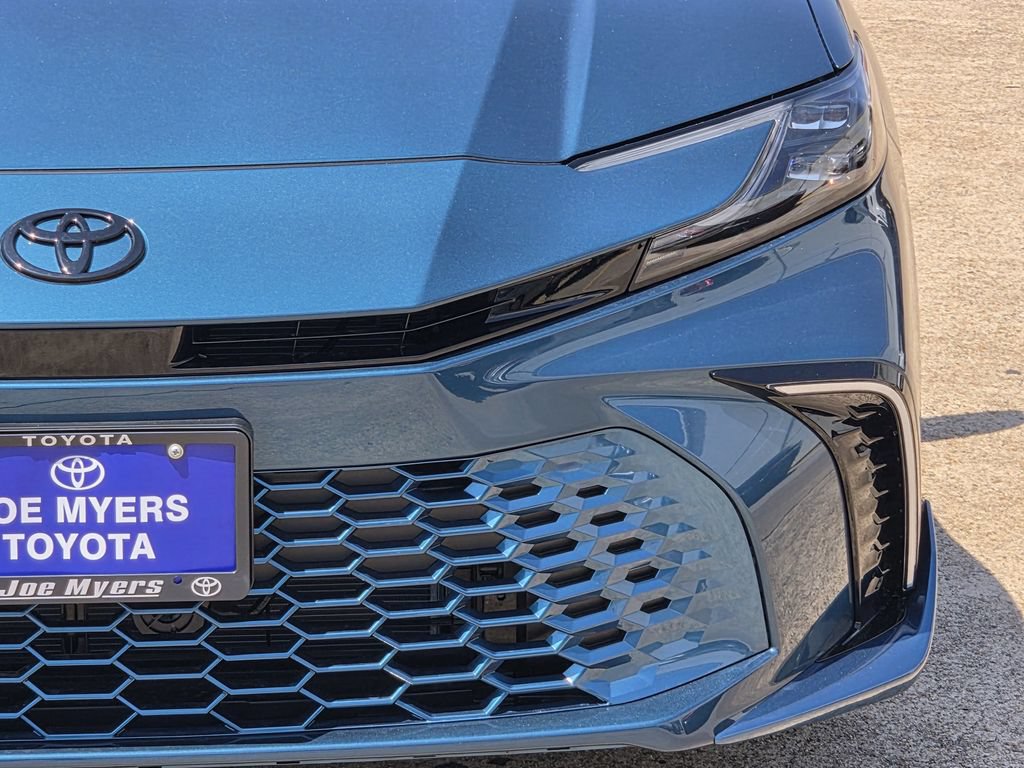 New 2026 Toyota Camry XSE FWD image 4