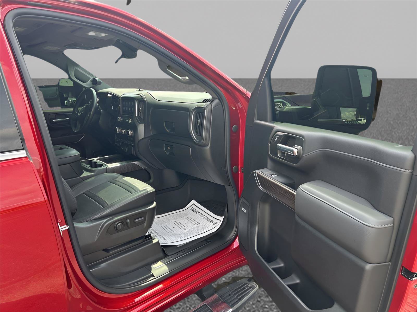 Used 2022 GMC Sierra 3500 Denali w/ Denali Ultimate Package AWD/4WD image 20